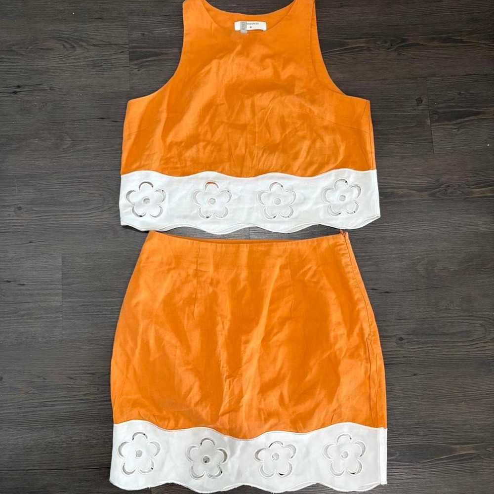 Commense Orange Outout Set